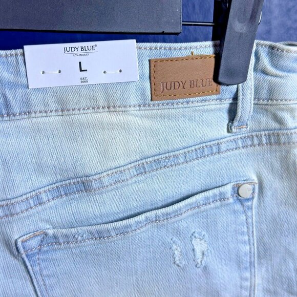 Judy Blue High-Rise Cuffed Printed Aztec Lining Cotton Summer Travel Sz L - Picture 6 of 12